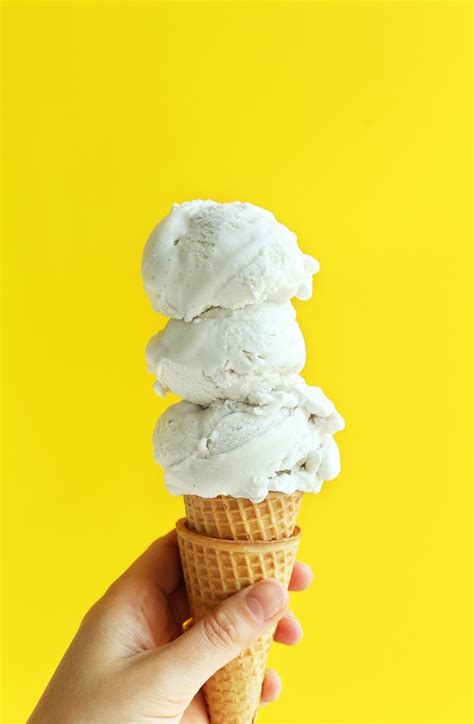 Vanilla Coconut Ice Cream | Minimalist Baker Recipes