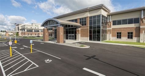 UHS ORTHOPEDICS: A new home for a new age of care