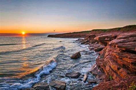 6 Places To Visit In Prince Edward Island, Canada: 2024 Guide