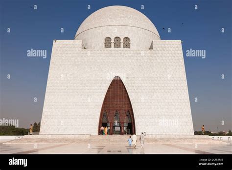 Quaid-e-Azam Mausoleum, Muhammad Ali Jinnah's tomb, Karachi, Sindh ...