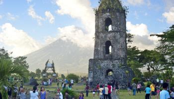 10 Top Tourist Attractions in the Philippines (with Map) - Touropia