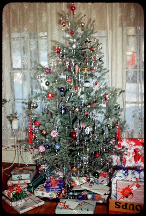 37 Totally Beautiful Vintage Christmas Tree Decoration Ideas | Vintage ...