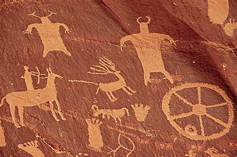 Australian Petroglyphs, Wondjina - Crystalinks