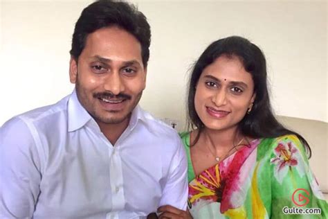 All Is Well Between Jagan & Sharmila, YCP's Cover Up! - Jagan & Sharmila