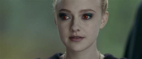 "The Twilight Saga: Eclipse" HQ Screencaps - Dakota Fanning Image ...