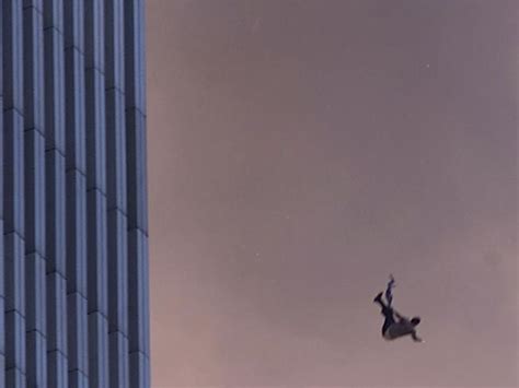 9/11 photos: September 11 images of people jumping out windows | Herald Sun