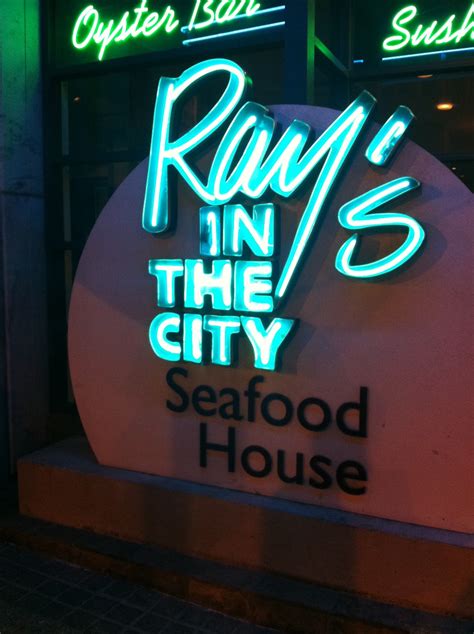 >Rays In The City | Exclusive Eats