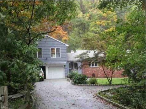 Kinnelon, NJ Real Estate - Kinnelon Homes for Sale | realtor.com®