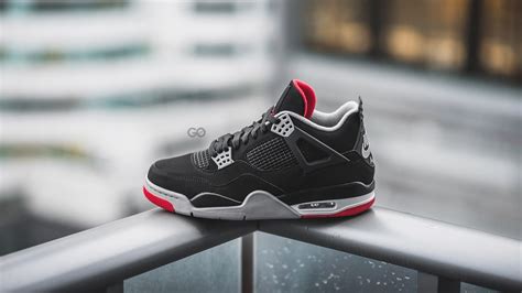 Air Jordan 4 Retro "Black / Cement Grey" (Bred): Review & On-Feet - YouTube