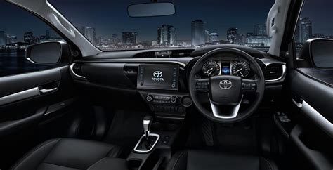 Toyota Hilux 2021 Interior