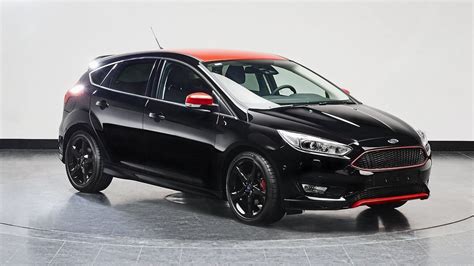 2016 Ford Focus Black & Red Editions - Gallery | Top Speed