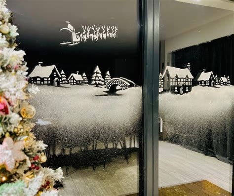 Christmas Reusable Window Stencils 4-Pack – Snow Windows