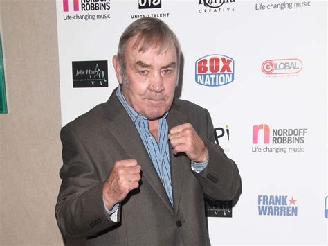 British boxing great Alan Minter dies at age 69 | Boxing News - Times of India