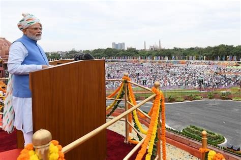 10 Inspiring Quotes from PM Narendra Modi’s Independence Day Speeches from 2014 to 2022 - News18