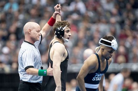 NCAA Wrestling Championships 2021 final team score results: Iowa wins ...