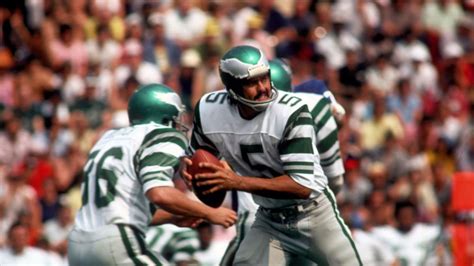 Former NFL quarterback Roman Gabriel dies at 83 - Top News Headlines - Latest Haitian News ...