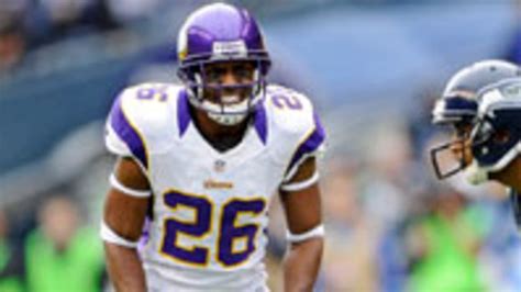 Leslie Frazier: Vikings want Antoine Winfield back