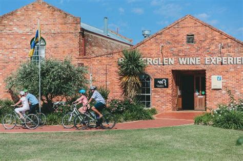 Rutherglen Wine Experience and Visitor Information Centre - All You Need to Know BEFORE You Go ...