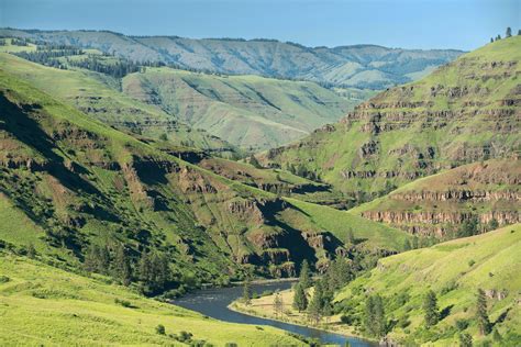 The Grande Ronde River - Western Rivers Conservancy