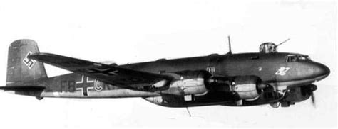 [Photo] Fw 200 patrol bomber in flight, circa 1940s | World War II Database