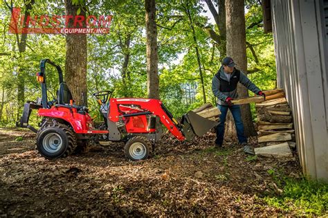 NEW 2023 MASSEY FERGUSON GC1700 SERIES SUB-COMPACT TRACTOR MF1700 | Lindstrom Equipment