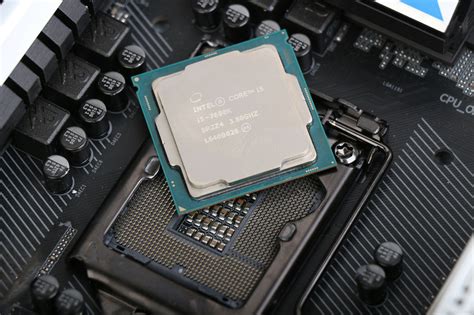 Intel Core i5-7600K Review Breaks The NDA - 10% Faster Than 6600K