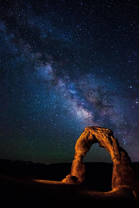 Home | Filemoves.com | Arches national park, Delicate arch, Night sky ...