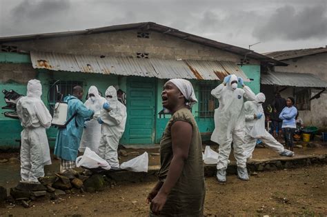 In Liberia, Home Deaths Spread Circle of Ebola Contagion - The New York ...