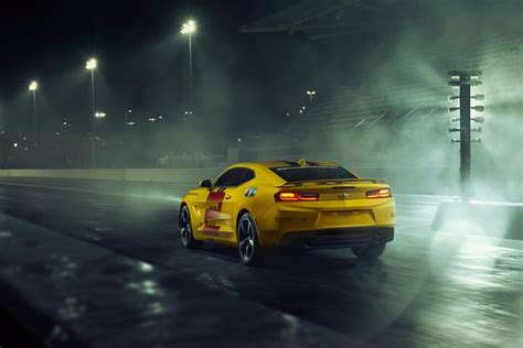 2023 Chevrolet Camaro Drag Racing Experience