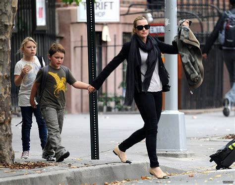 Picking up kids from school - Kate Winslet Photo (16579070) - Fanpop