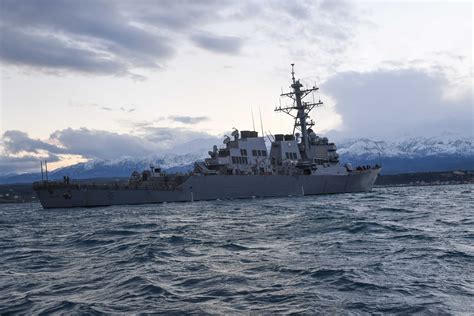 USS Porter (DDG-78) on Jan. 6, 2017. US Navy Photo | Black sea, Naval force, Us navy