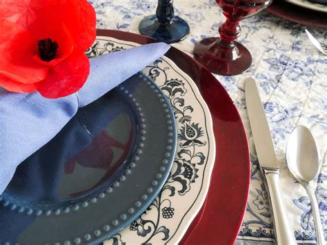 Create a Simple Memorial Day Tablescape Your Guests Will Love - Adorn ...