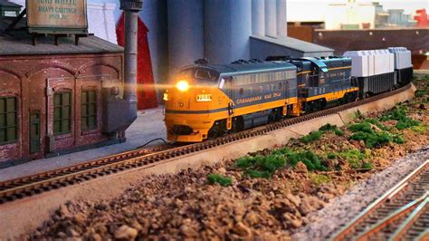 NON STOP HO Scale US Model Trains - YouTube