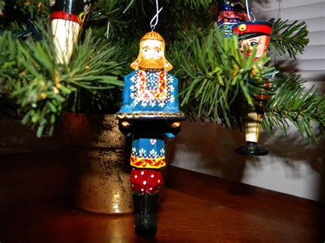 daze of grace: Russian Christmas Ornaments