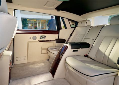 Rolls Royce Phantom Interior | Car Models