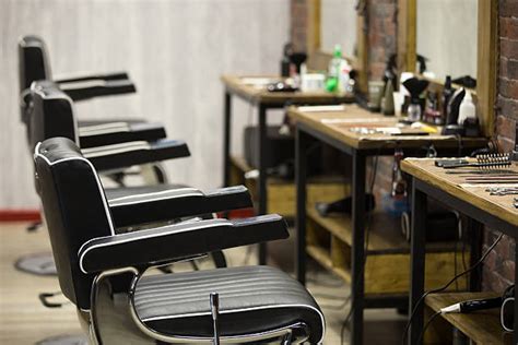 29,700+ Barber Shop Interior Stock Photos, Pictures & Royalty-Free ...