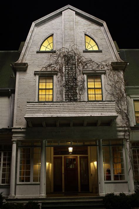 The Top 5 Spookiest Scary Movie Places You Can Visit in Real Life | Glamour