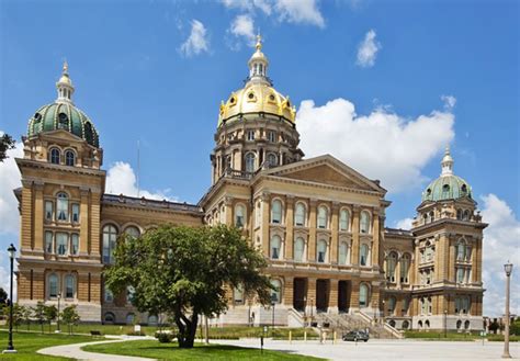 17 Top-Rated Tourist Attractions in Des Moines, IA | PlanetWare