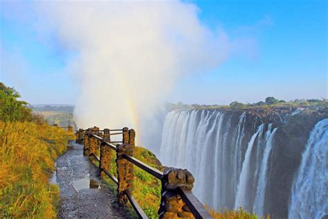 Mosi-oa-Tunya National Park (Official GANP Park Page)