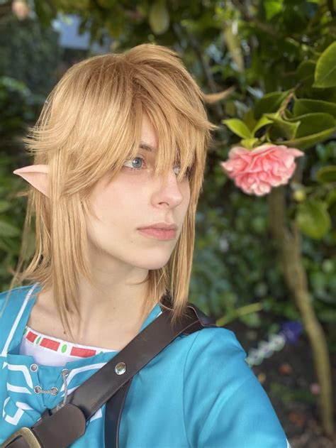 [BotW] My most recent Link cosplay! : r/zelda