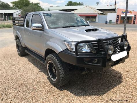 Used Toyota Hilux Legend 45 4x4 | 2015 Hilux Legend 45 4x4 for sale ...