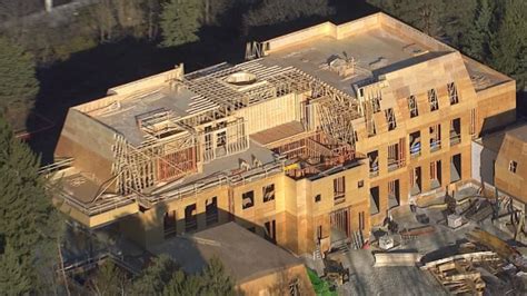 Extended: Aerial view of Drake's Toronto mansion | CTV News