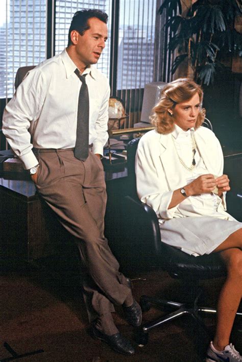 Moonlighting | American television program | Britannica