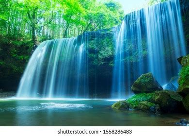 Nabegataki Falls Aso Kumamoto Japan Stock Photo 1558286483 | Shutterstock