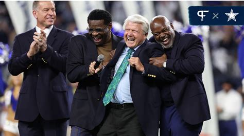 NFL World Reacts to Jimmy Johnson's Emotional, Fiery Cowboys Ring of Honor Speech