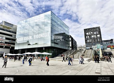 Stuttgart Art Museum Cube at Castle Square, Kunstmuseum, Germany ...