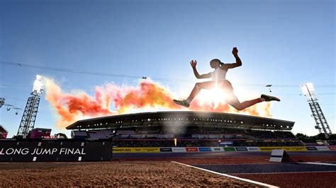 Who holds the men's long jump world record? All the facts and details - SportsBrief.com