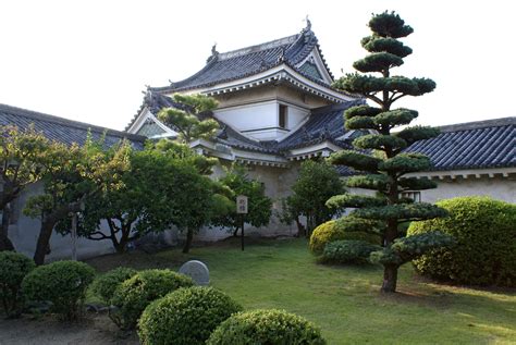 Visit Wakayama Castle in Wakayama | Expedia