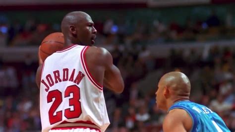 HD Michael Jordan Highlights - YouTube