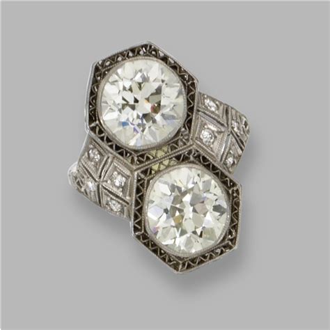 (#56) Platinum and diamond ring, Circa 1925